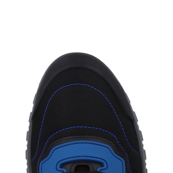 Prada Sneaker - Picture 3 of 4